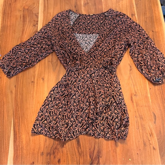 Free People “Clara” Floral Tunic size Small - Picture 4 of 6